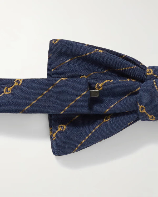 Ties for Grooms: 12 Stylish Options to Complement the Look