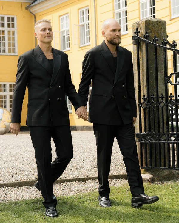 An Elegant Danish Castle Wedding with Contemporary Art Installations