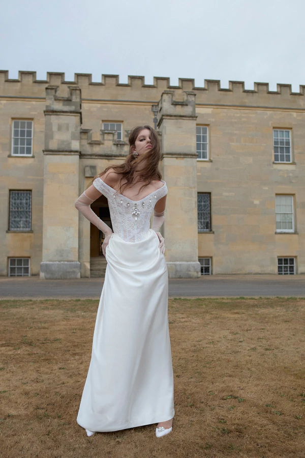 <a href="https://www.instagram.com/viviennewestwood/">Vivienne Westwood</a>, Photography: <a href="https://www.instagram.com/benjamintayl0r/">Ben Taylor</a>