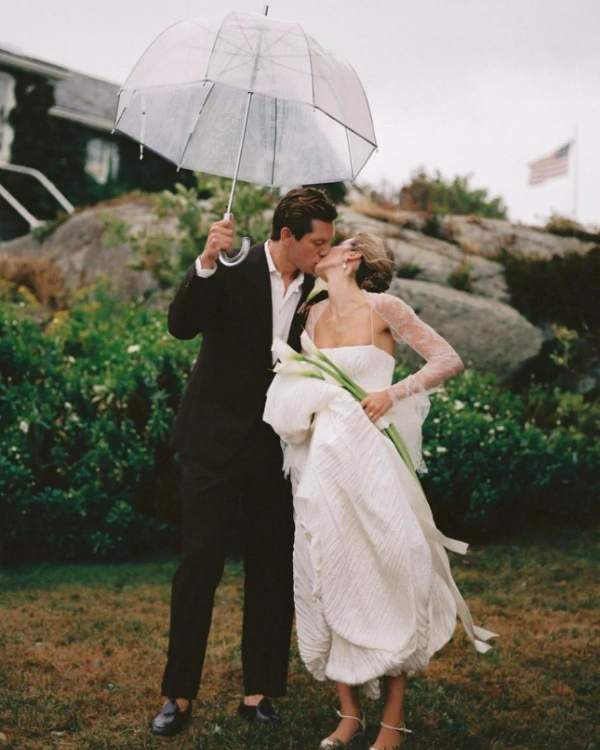 14 Common Wedding Guest Complaints to Avoid