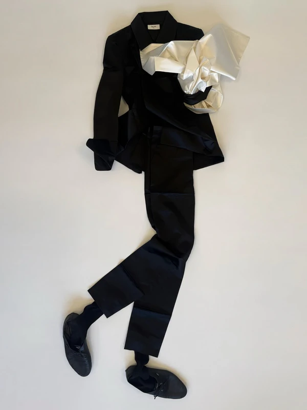 <a href="https://www.instagram.com/p/DaODcE3ipKK/?hl=en&amp;img_index=19">Celine</a>