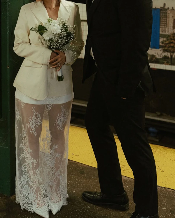 35 Chic Bridal Looks for Your Civil, Courthouse or City Hall Wedding