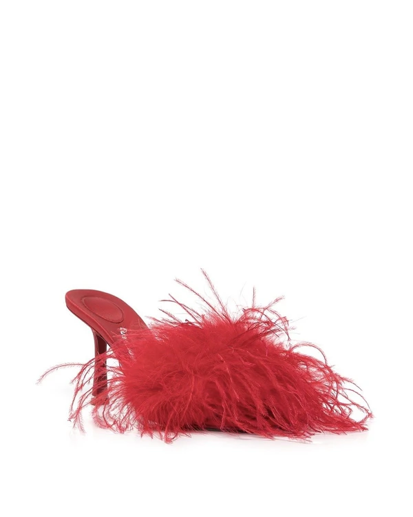 Wedding Trends 2022: Feathers