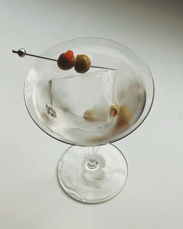 10 Major Wedding Food & Drink Trends for 2026