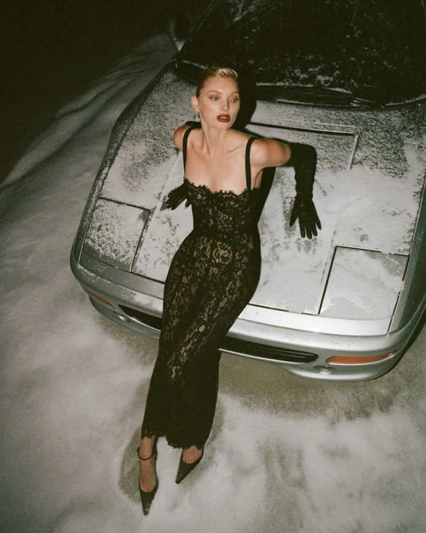 20 Chic Dresses Perfect for a Winter Wedding
