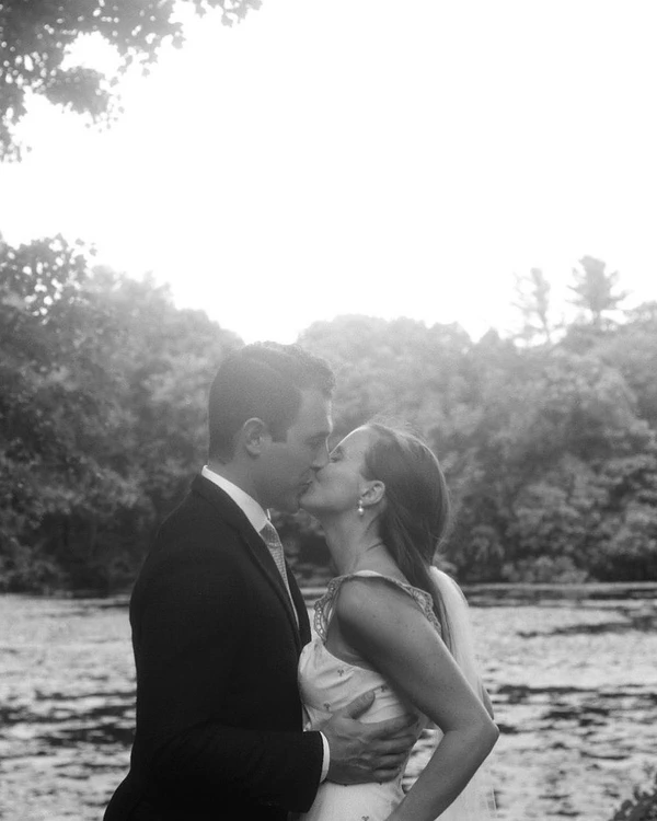 15 Best Wedding Photographers in New York