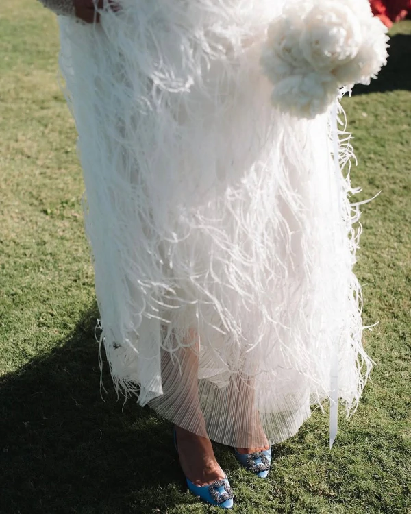 40 Colorful Shoes & Accessories to Brighten Your Bridal Look