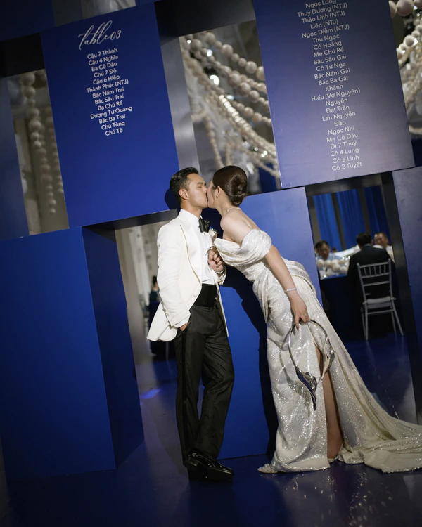 An Avant-Garde Vietnamese Beach Wedding Splashed in Cobalt Blue