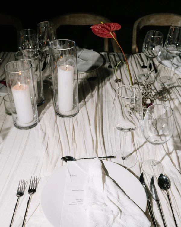 A Sculptural Golden Hour Wedding Along the Cliffs of Cabo