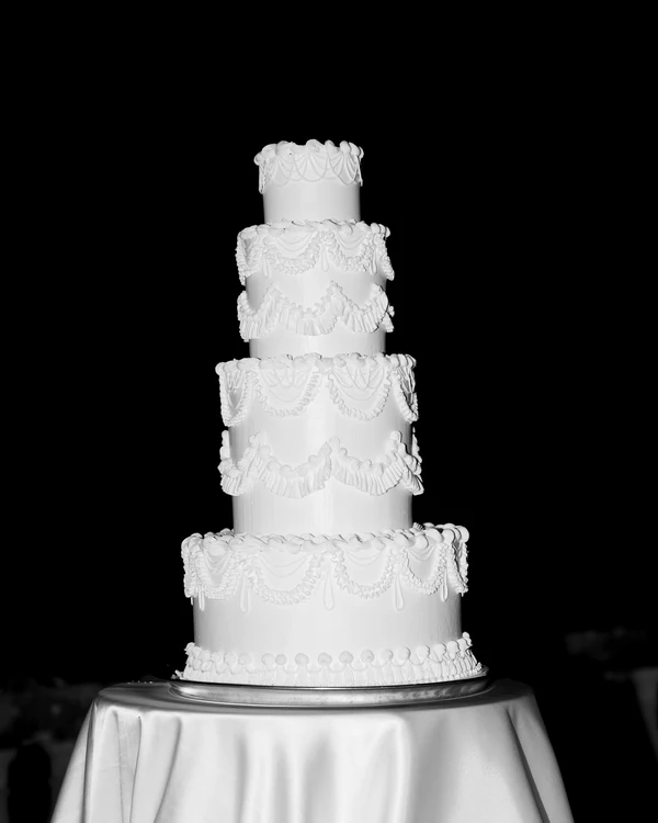 An Old-World Elegant Wedding at an 18th-Century French Château
