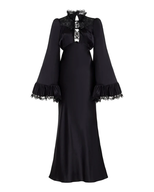 10 Gothcore-Inspired Evening Dresses