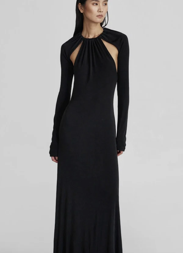 <a href="https://thefrankieshop.com/products/seskin-evening-maxi-dress-black?utm_source=google&campaign_id=23705058954&ad_id=&utm_medium=cpc&utm_campaign=US+-+PMAX+-+NB+-+Products&utm_content=&utm_term=&gclid=CjwKCAjwlY3WBhANEiwApsNrLUX5mOvk-oGz734EguyyWiiDp2D5FkRHy_9ZEqVZLFmhqCtbKx7b6hoCExcQAvD_BwE&gad_source=1&gad_campaignid=23715070240&gbraid=0AAAAABV9gfPoPvel1AF8lZsyXc6H2Thuz">THE FRANKIE SHOP Evening Maxi Dress, $365</a>
