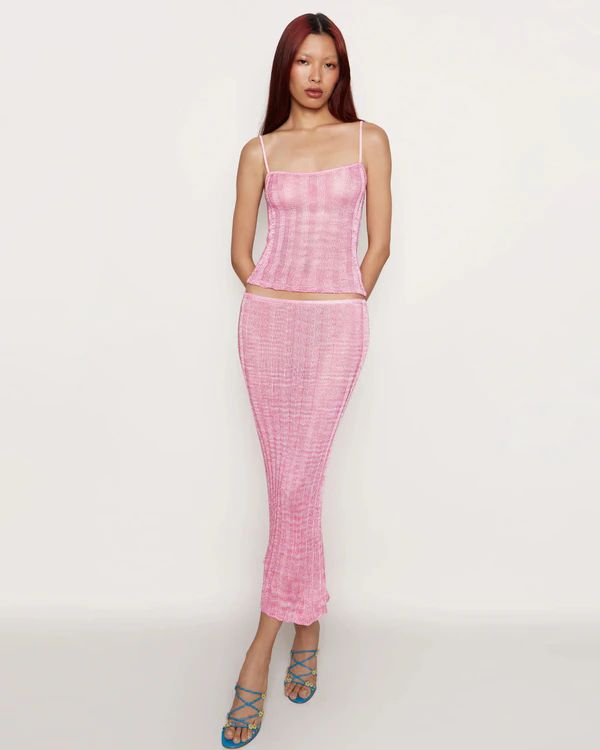 Barbie-Inspired Bachelorette Party: Attire & Accessories for a Fun Celebration