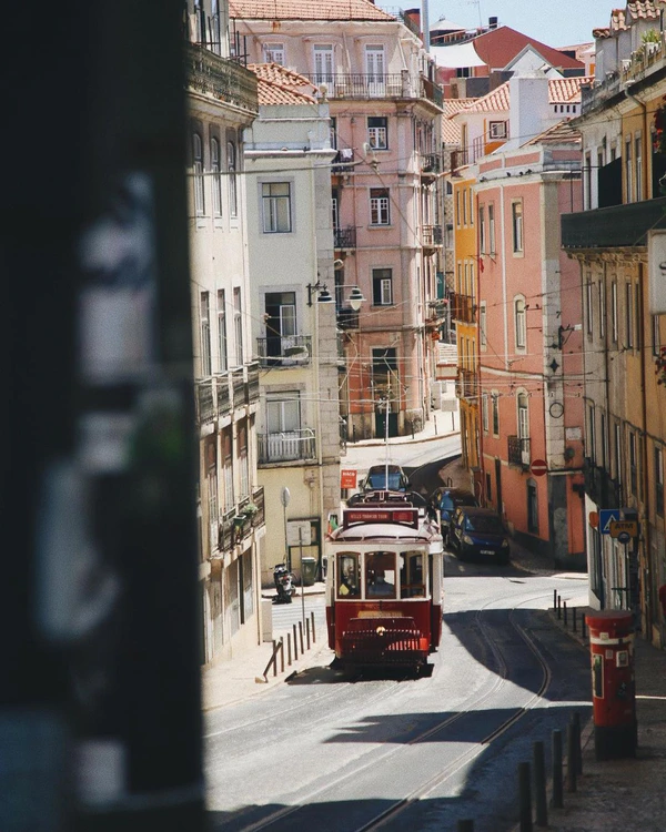 7 Dreamy Honeymoon Destinations in Europe