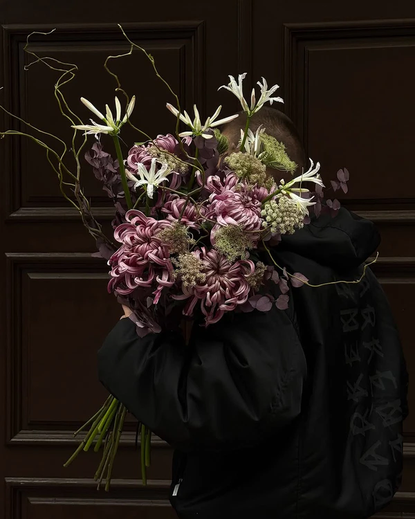 <a href="https://www.instagram.com/p/DPvl6KFDTwi/?img_index=2">Mutabor Flower Service</a>