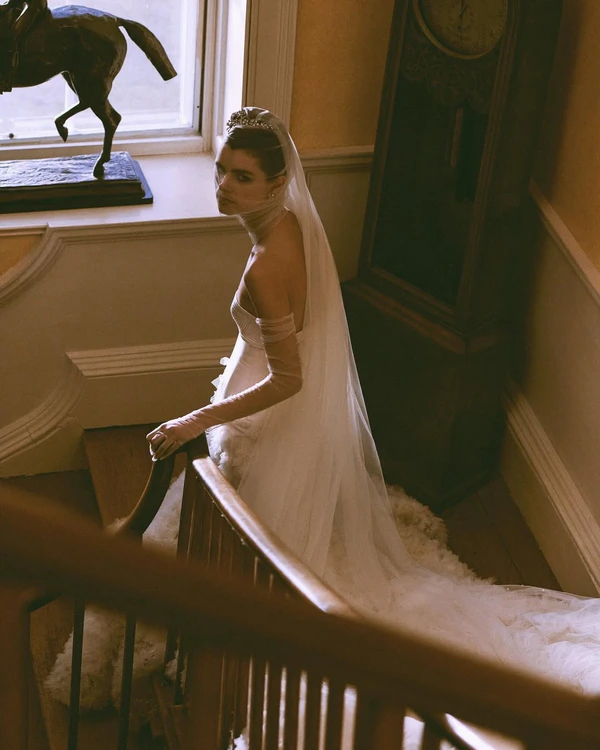 16 Best Bridal Designers in the UK