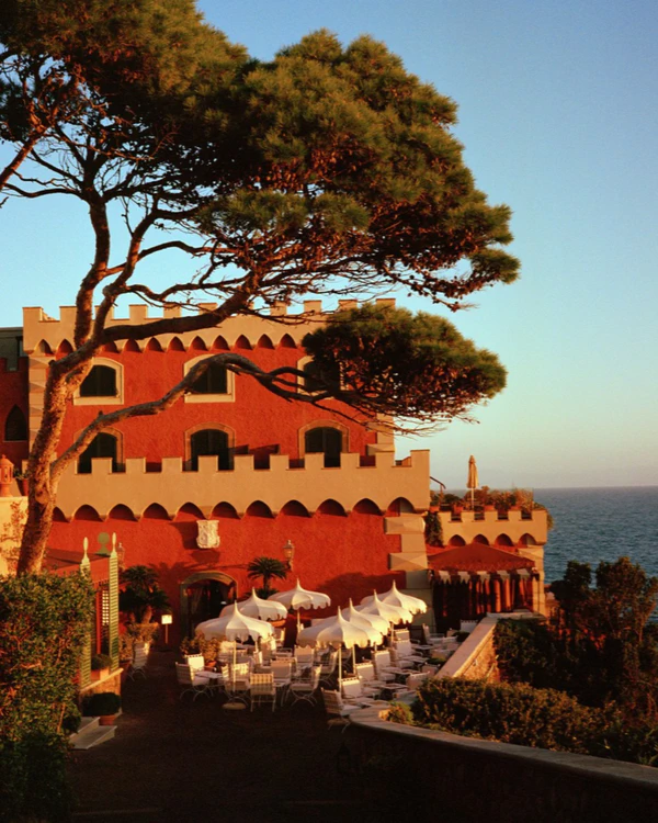 <a href="https://www.instagram.com/p/DKM5dQJMlv5/?hl=en&img_index=1">Mezzatorre Hotel & Thermal Spa</a>