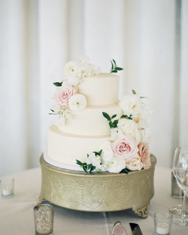 Real Wedding: Dee & Cameron