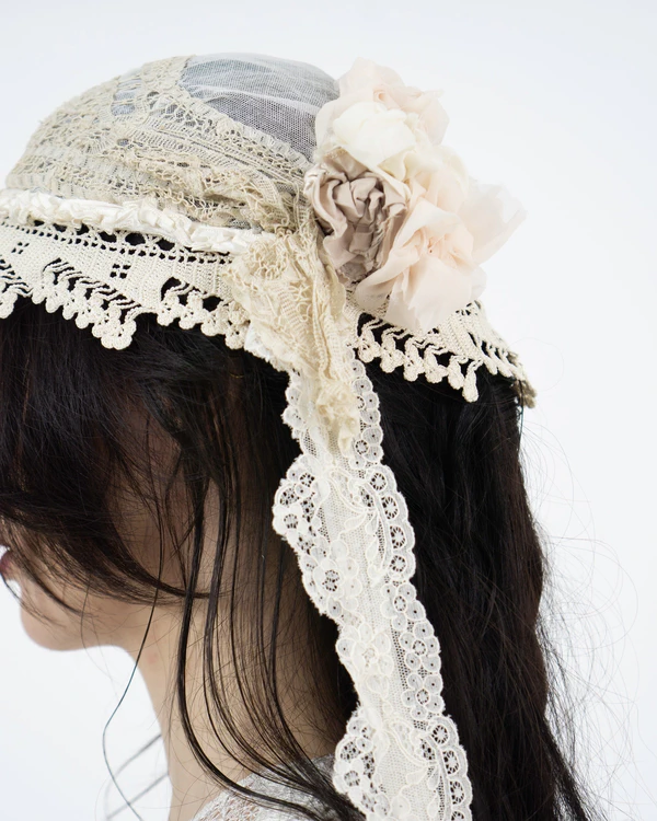 15 of Our Favorite Veil Brands