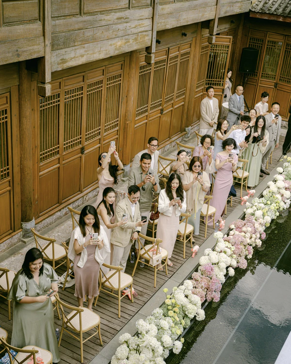 A Pastel-Drenched Chinese Celebration at Amandayan Amid the Mountainscapes of Lijiang