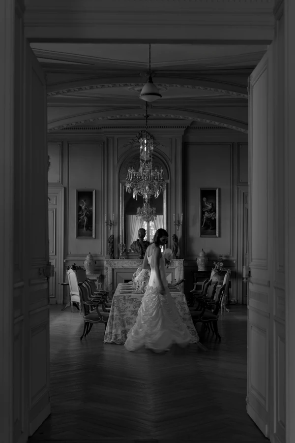 A Contemporary French Wedding Editorial: Unconventional Elegance at Château Marcellus