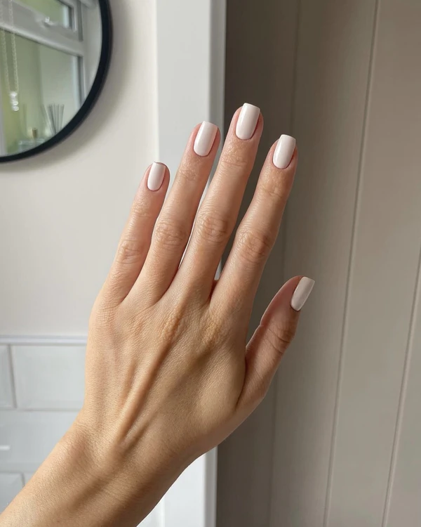 30 Minimalist Nail Designs