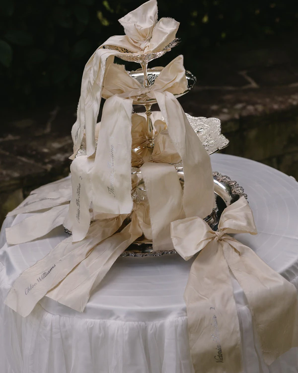 The White Swan — photo 2