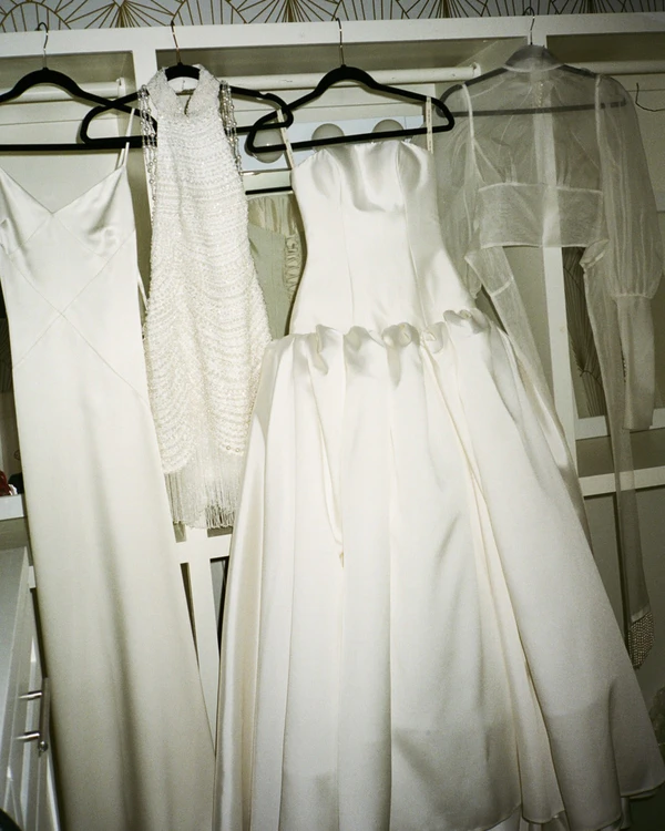 A Glamorous Art Deco Celebration Inspired by Vintage Travel at Gatsby Mansion