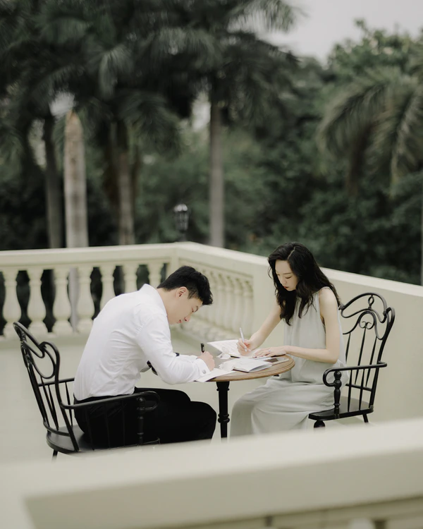 An Intimate Sustainable Wedding in China