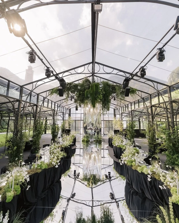 What to Consider When Booking Your Wedding Venue