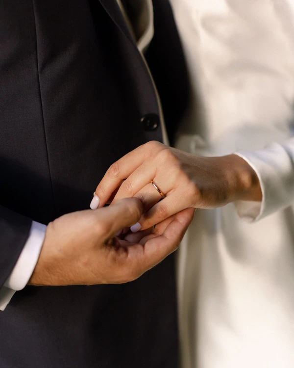 The Luxury of Simplicity: How to Achieve Timeless Wedding Photography