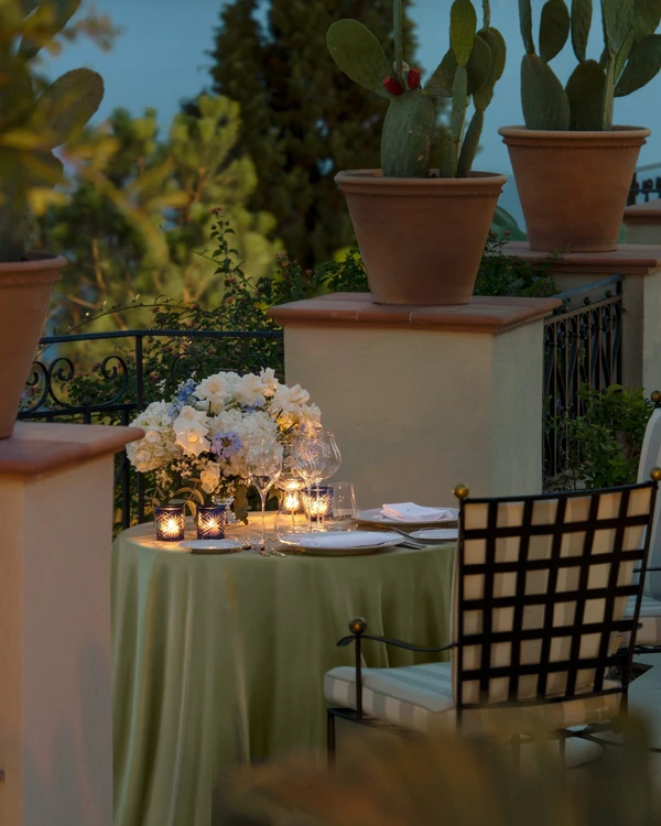 10 Romantic Hotels in Italy for Your Honeymoon