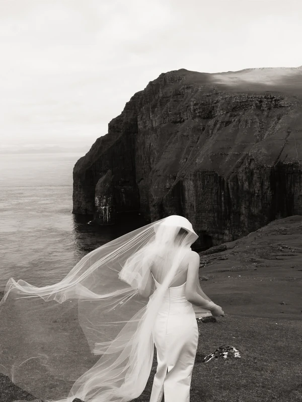 Are Destination Weddings Selfish? Here’s What’s Fair to Ask of Your Guests & What Isn’t — photo 1