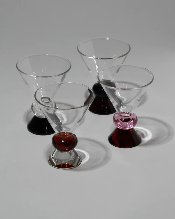 20 Artisanal Glassware Ideas to Inspire Your Tablescape
