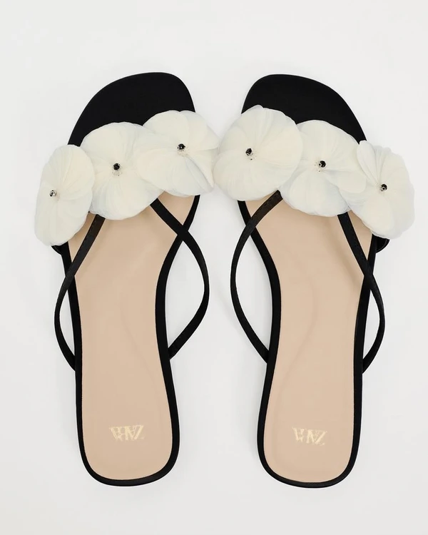 30 Floral Bridal Shoes