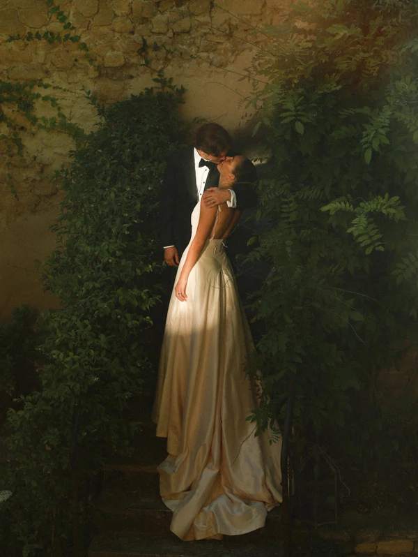 <a href="https://www.instagram.com/p/DZtALv-NS9H/">Wedding in Provence</a>, Photography: <a href="https://www.instagram.com/maelysizzo/">Maélys Izzo</a>