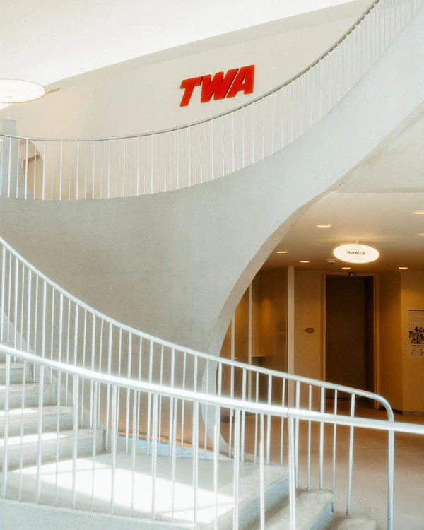 A Chic Wedding at a Retro New York City Airport