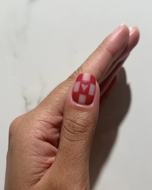 30 Trendy Valentine's Day Nail Designs to Try in 2025