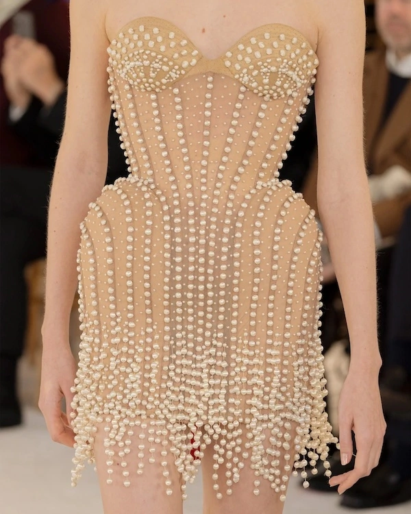 13 Defining Trends from Paris Haute Couture Spring 2025