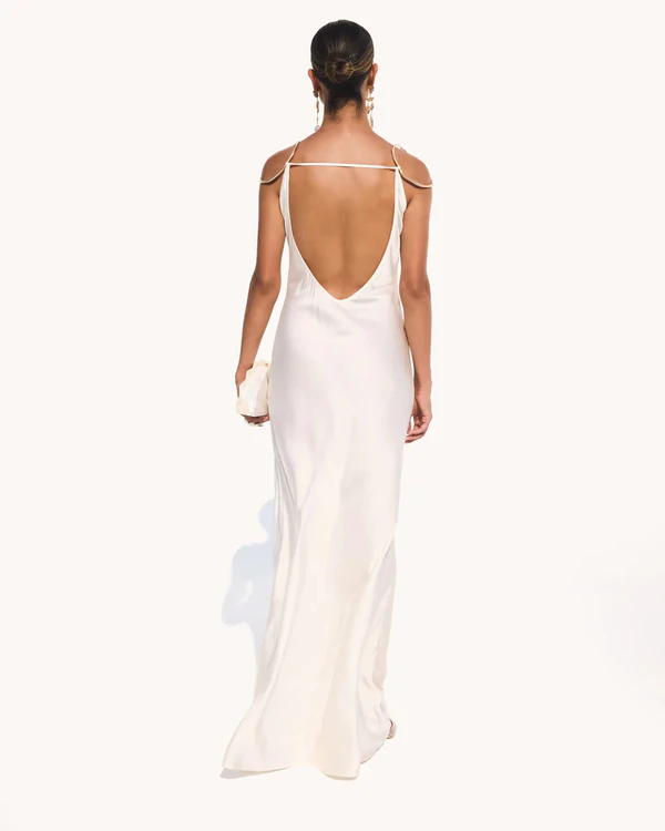 21 Maternity Dresses for Brides