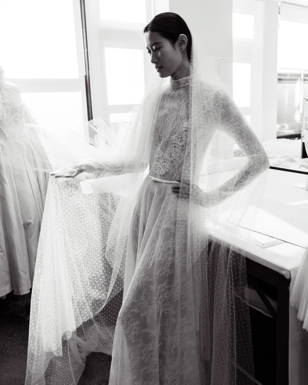 35 Lace Bridal Dresses from the Fall 2026 Collections