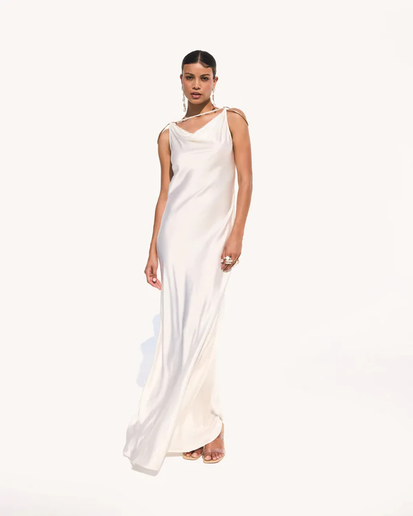 21 Maternity Dresses for Brides