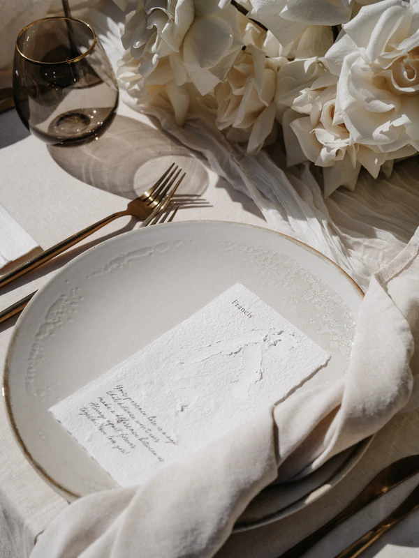 Romantic Wedding Editorial on Lake Como