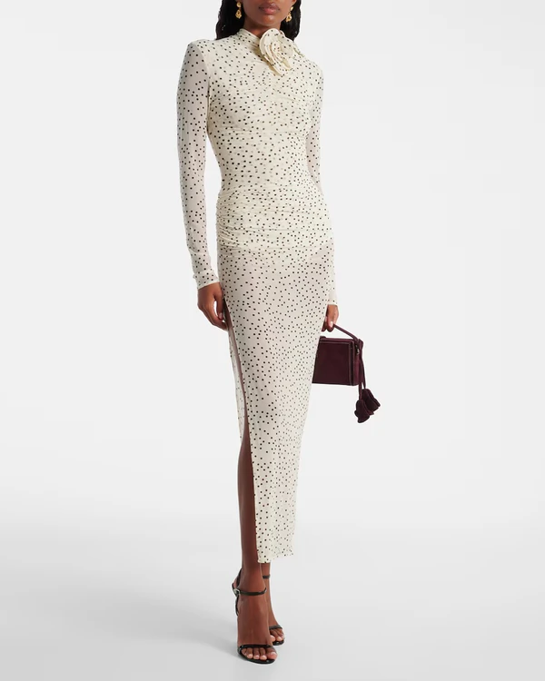 30 Stylish and So On-Trend Polka Dot Wedding Guest Dresses