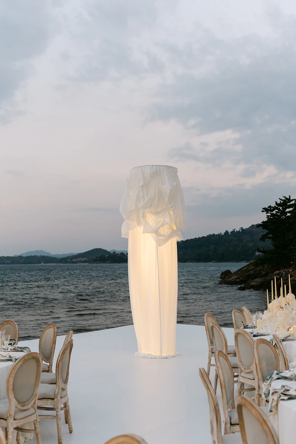 A Sculptural Floral Fantasy at This Intimate Black-Tie Wedding in Phuket