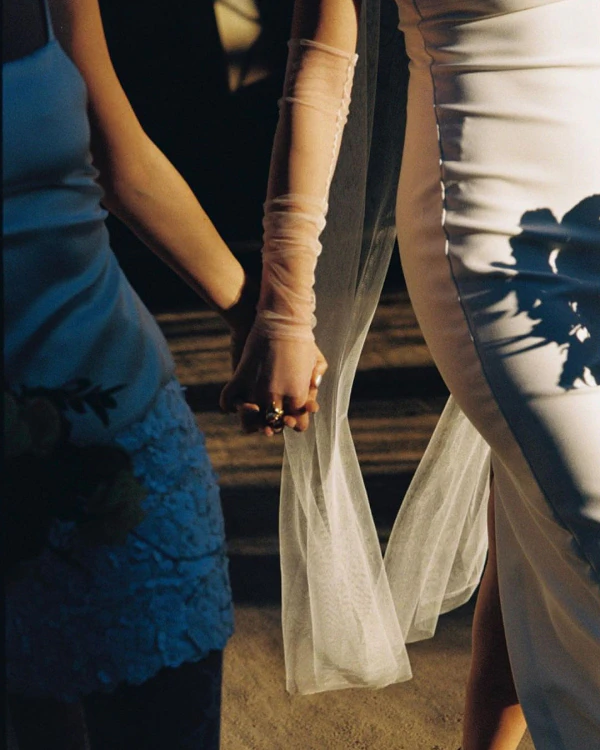 How to Choose a Wedding Photographer Who Fits Your Tastes & Needs?