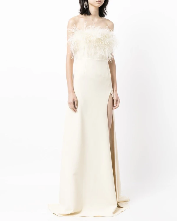 Wedding Trends 2022: Feathers