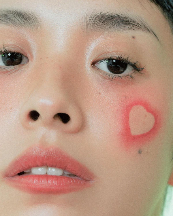 8 Best Things to Do If You're Single on Valentine's Day — photo 1