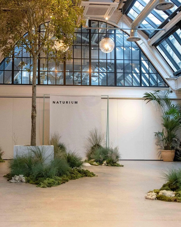 16 Best Florists in the UK