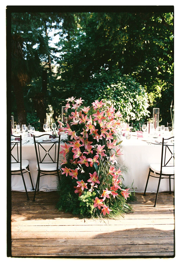 An Effortlessly Chic Garden Wedding in Mallorca with Vintage Details & Mountain Views